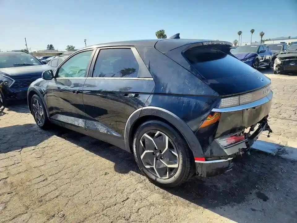 KM8KMDAFXPU172347 2023 HYUNDAI IONIQ-1