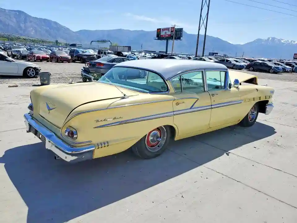 F58L171500 1958 CHEVROLET 240-2