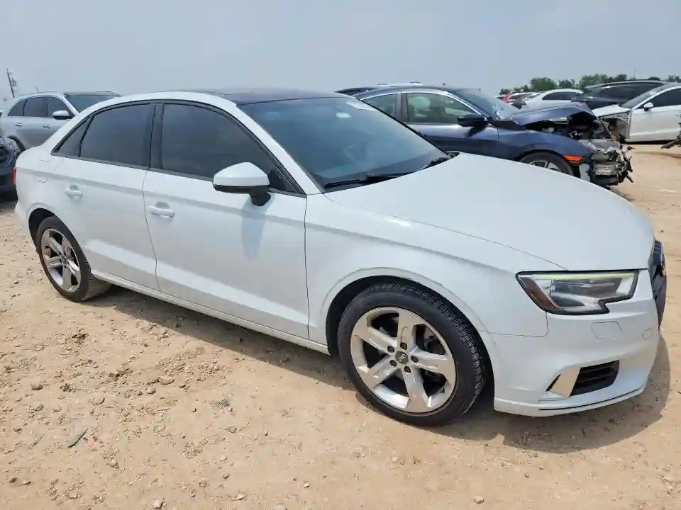 WAUAUHFF1H1077840 2017 AUDI A3-3