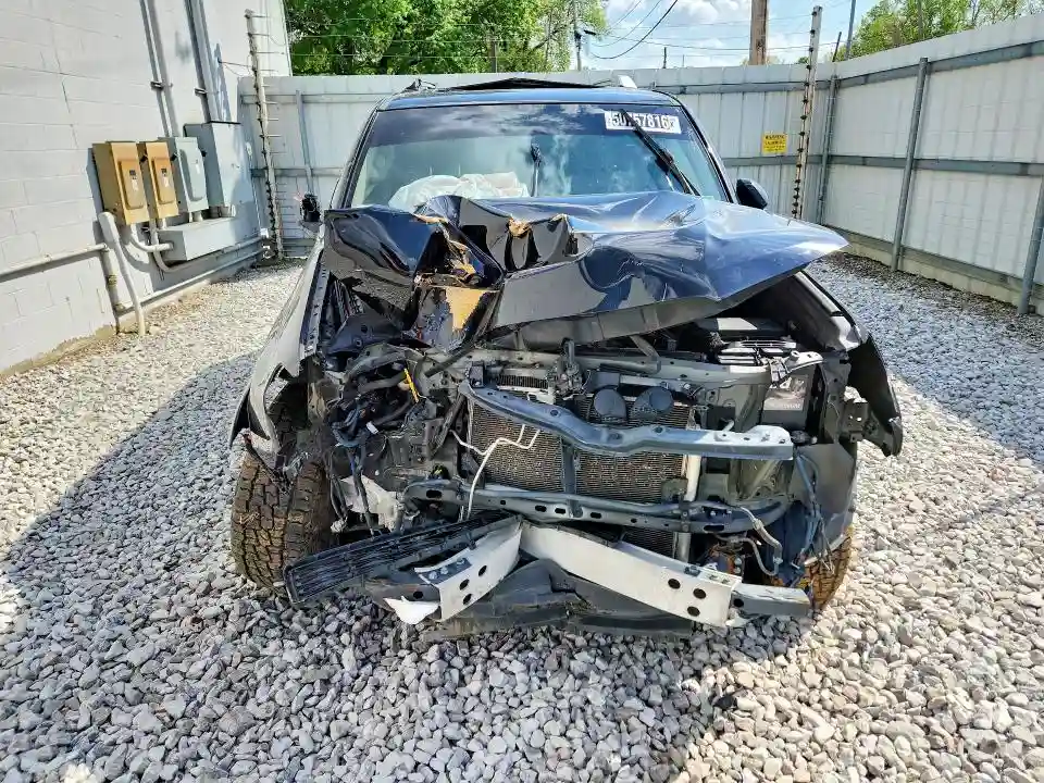 JTEBU5JR3H5422152 2017 TOYOTA 4RUNNER-4