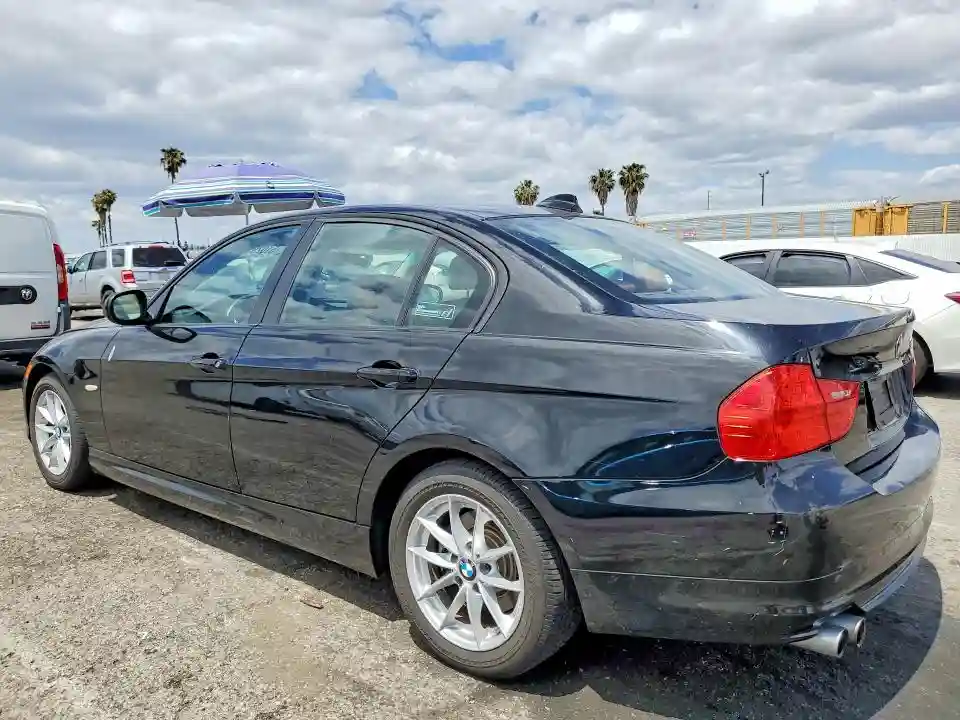 WBAPH7G51ANM51148 2010 BMW 3 SERIES-1