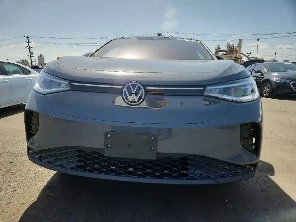 1V2WSPE84SC009974 2025 VOLKSWAGEN ALL OTHER-4