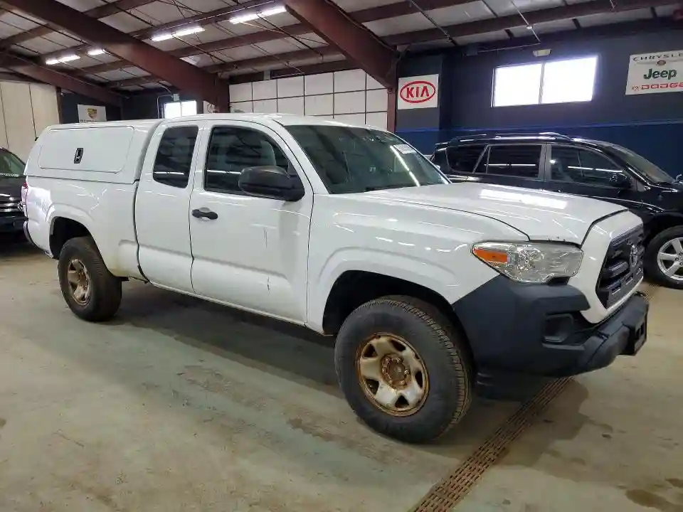 5TFRX5GN3HX091950 2017 TOYOTA TACOMA-3
