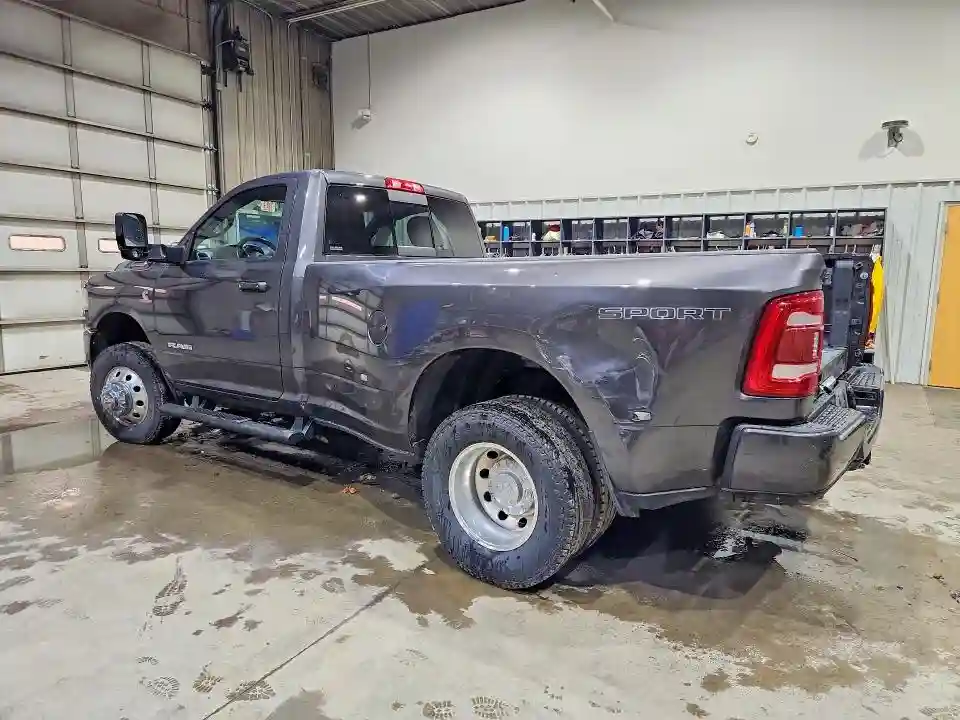 3C63RRBL1NG422495 2022 RAM 3500-1