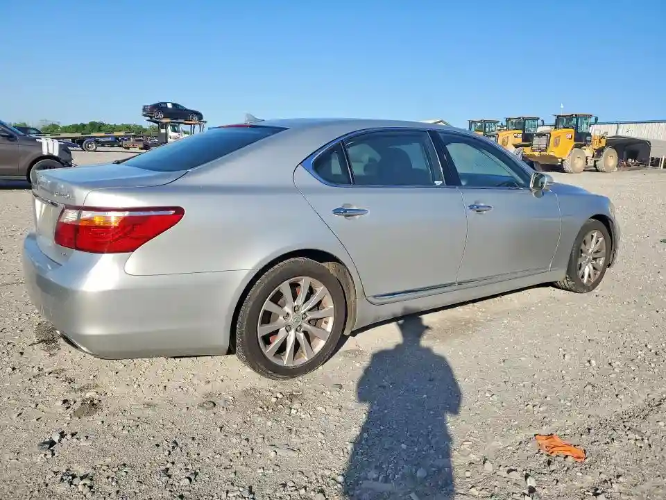JTHDL5EF5C5004781 2012 LEXUS LS500-2