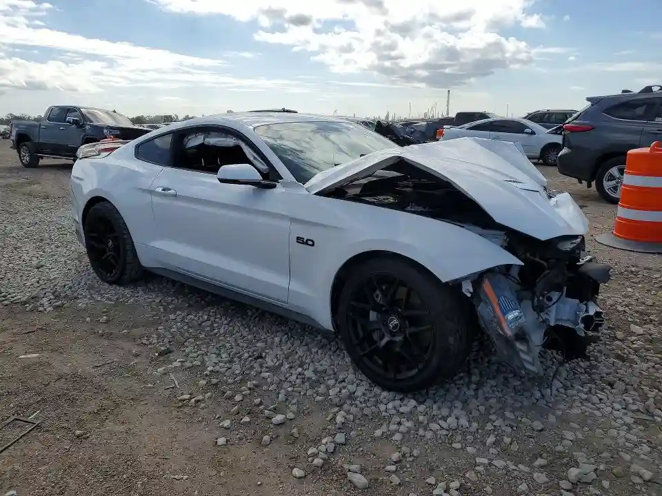 1FA6P8CF8L5171340 2020 FORD MUSTANG-3