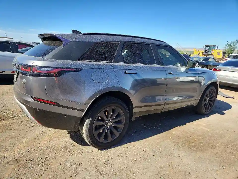 SALYL2RV3JA750310 2018 LAND ROVER RANGEROVER-2