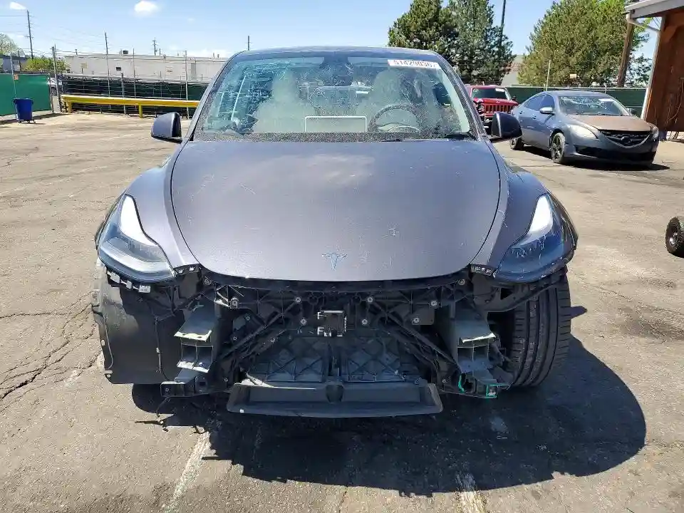 5YJYGDEF8MF250743 2021 TESLA MODEL Y-4