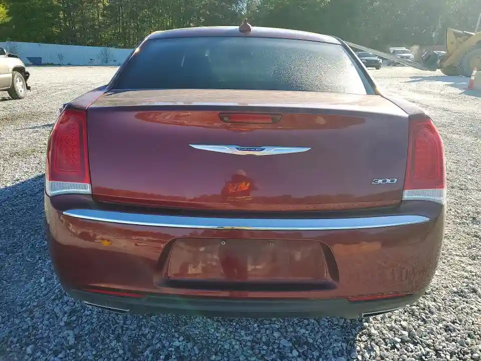 2C3CCAEG1KH594777 2019 CHRYSLER 300-5