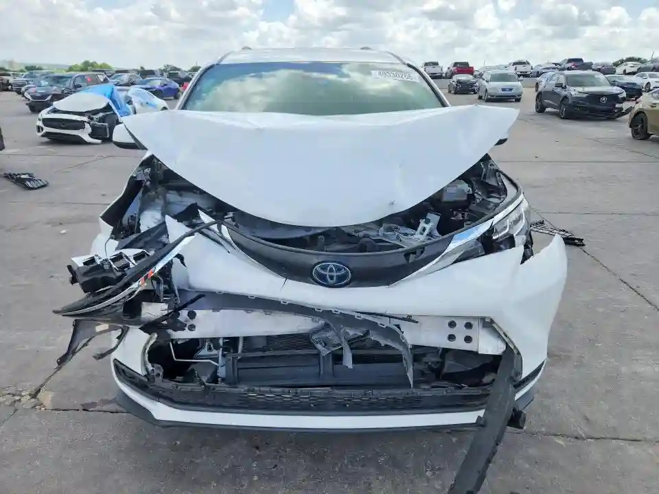 5TDKRKEC3MS028195 2021 TOYOTA SIENNA-4