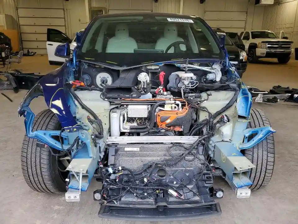 7SAYGDEE9NF563845 2022 TESLA MODEL Y-4