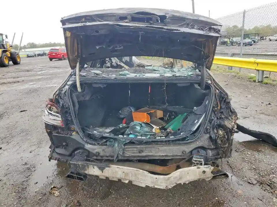 WBAJR7C05LCE04249 2020 BMW 5 SERIES-5