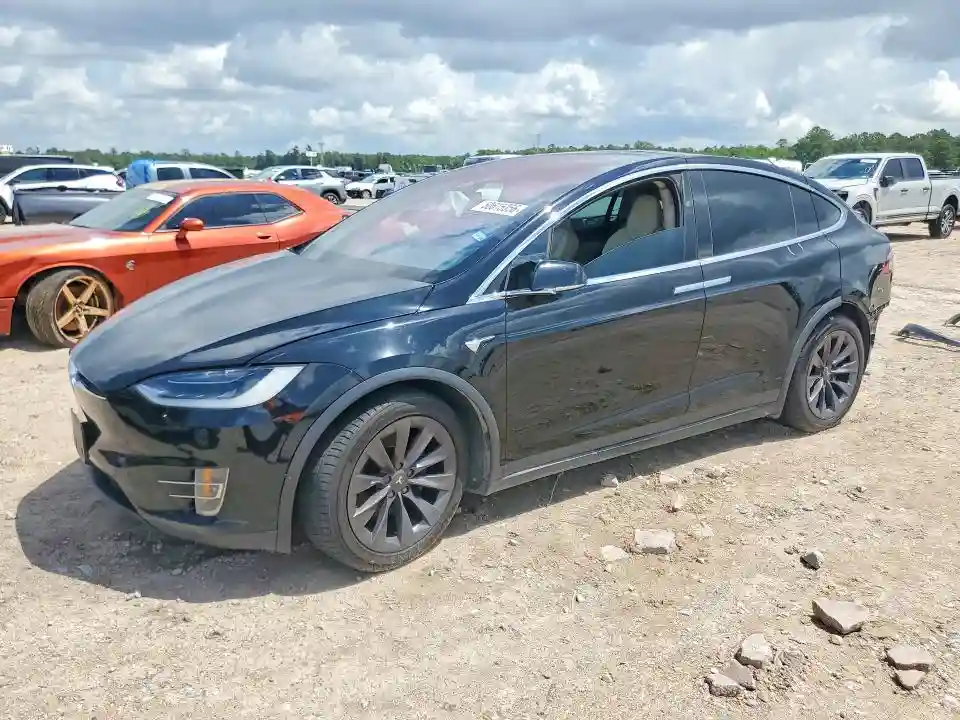 5YJXCBE29JF136366 2018 TESLA MODEL X-0