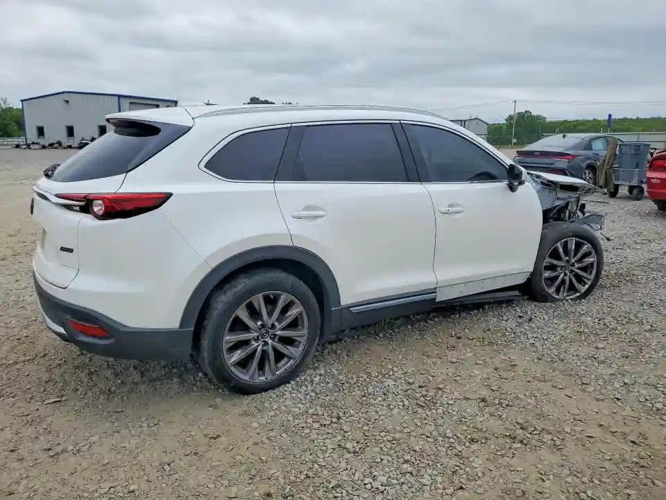 JM3TCBEY5J0211024 2018 MAZDA CX-9-2