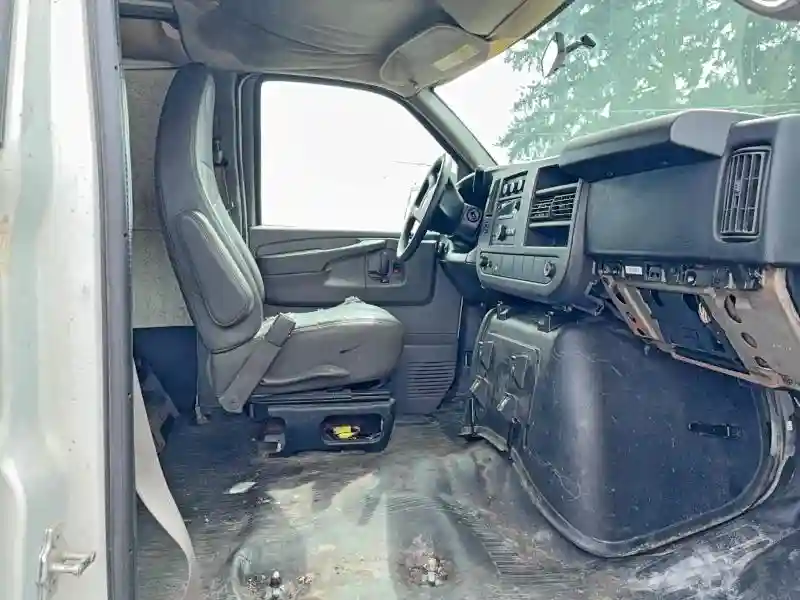 1GCWGFCA9C1168313 2012 CHEVROLET EXPRESS-4