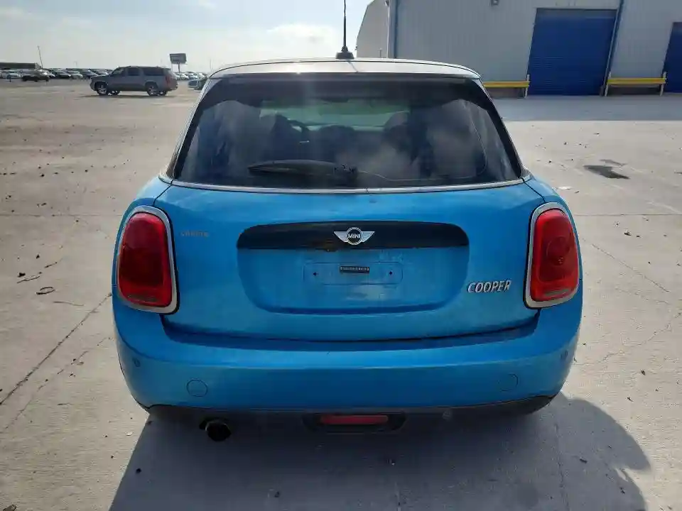 WMWXU1C36H2E19243 2017 MINI COOPER-5