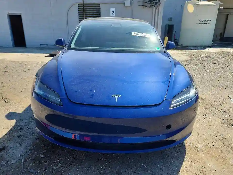 5YJ3E1EB2SF926838 2025 TESLA MODEL 3-4