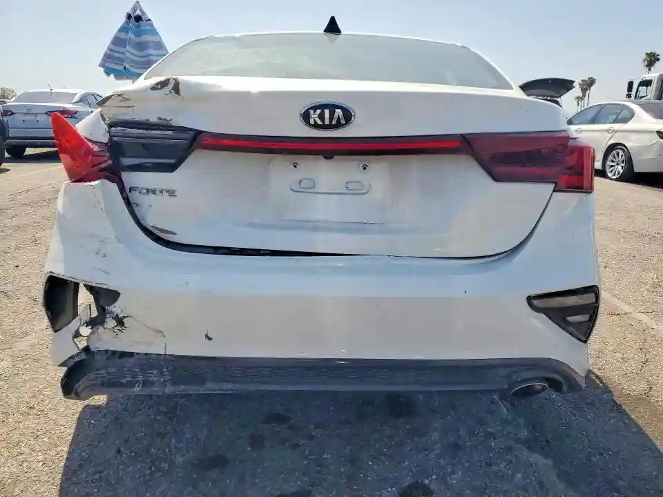 3KPF24AD7ME304033 2021 KIA FORTE-5