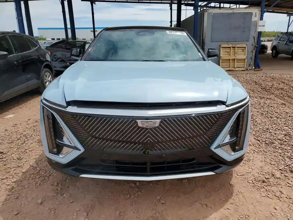 1GYKPPRK9RZ141203 2024 CADILLAC ALL OTHER-4