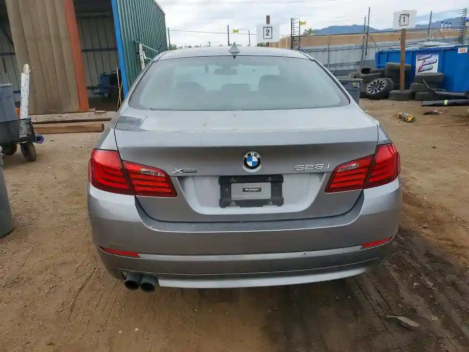 WBAXH5C57DDW16110 2013 BMW 5 SERIES-5