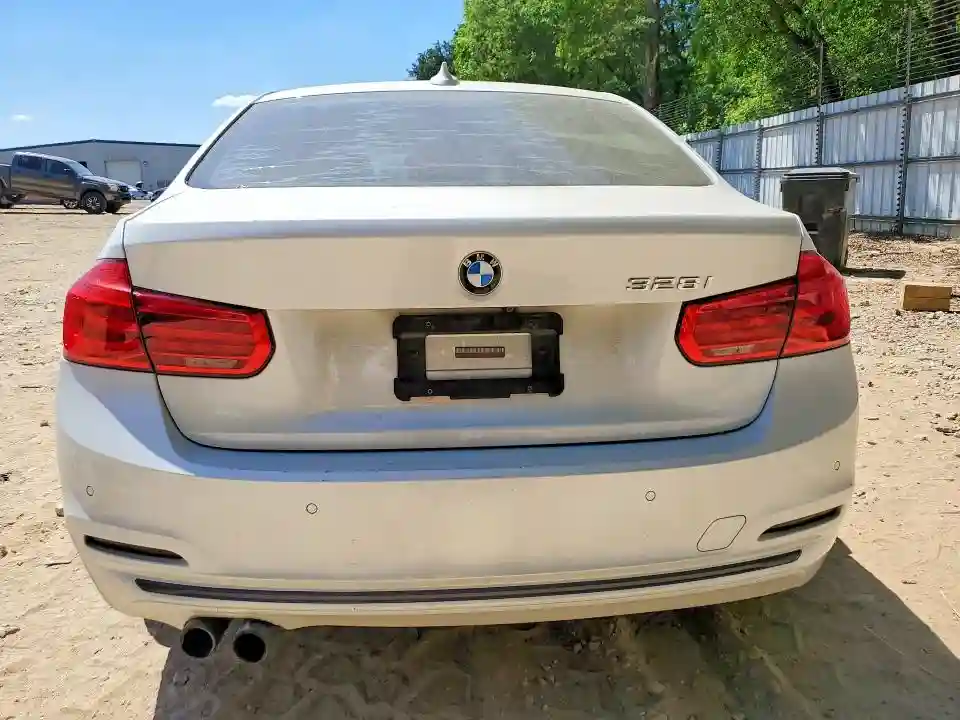 WBA8E9G52GNT46684 2016 BMW 3 SERIES-5