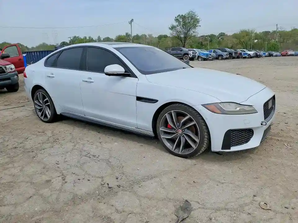 SAJBG4BV8GCY06179 2016 JAGUAR XF-3