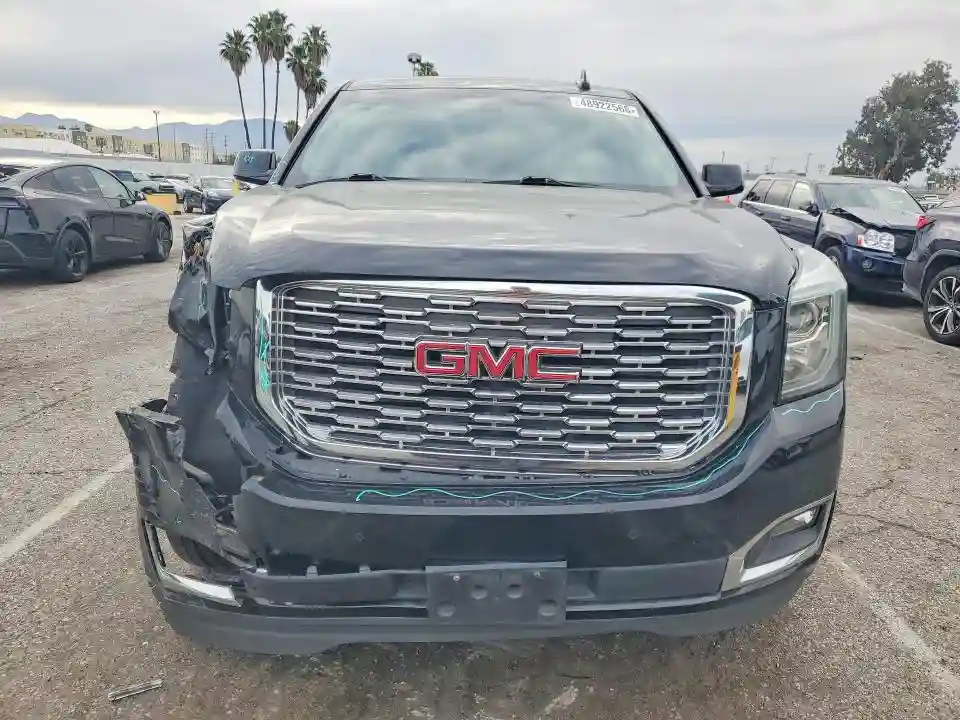 1GKS1FKC8KR230307 2019 GMC YUKON-4