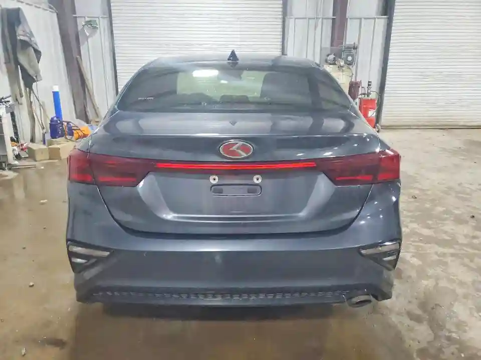 3KPF24AD5KE036211 2019 KIA FORTE-5