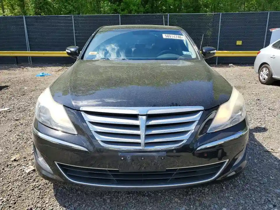 KMHGC4DDXDU217365 2013 HYUNDAI GENESIS-4
