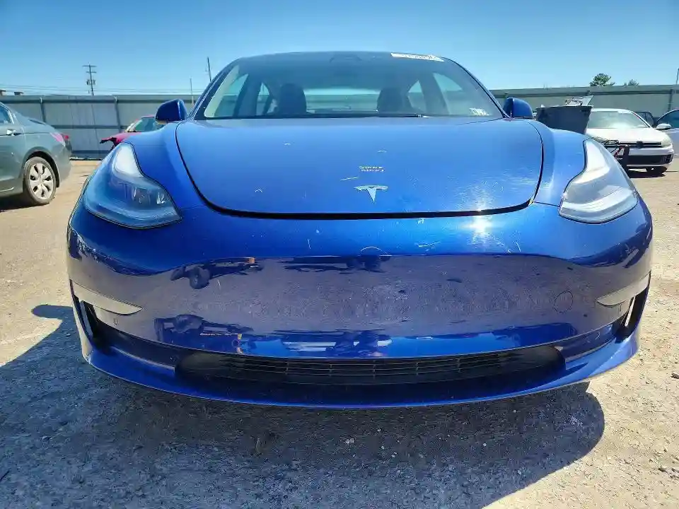 5YJ3E1EC8MF091940 2021 TESLA MODEL 3-4