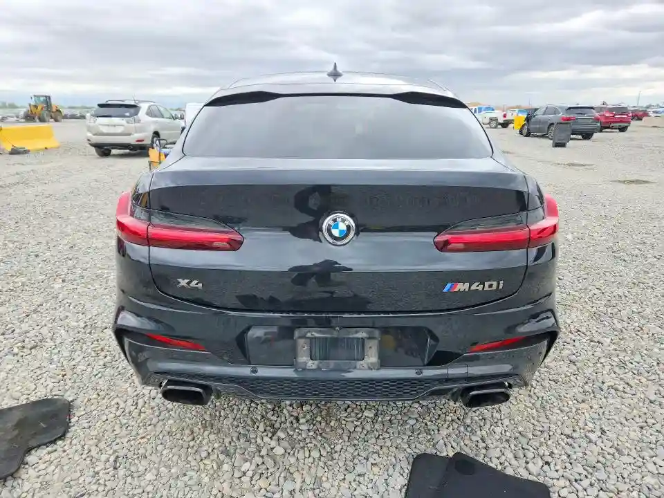 5UX2V5C00M9E71359 2021 BMW X4-5