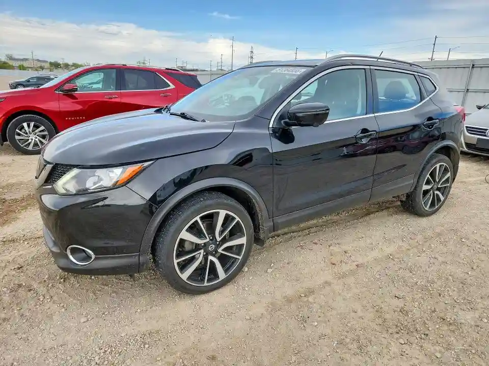 JN1BJ1CR4HW133586 2017 NISSAN ROGUE-0