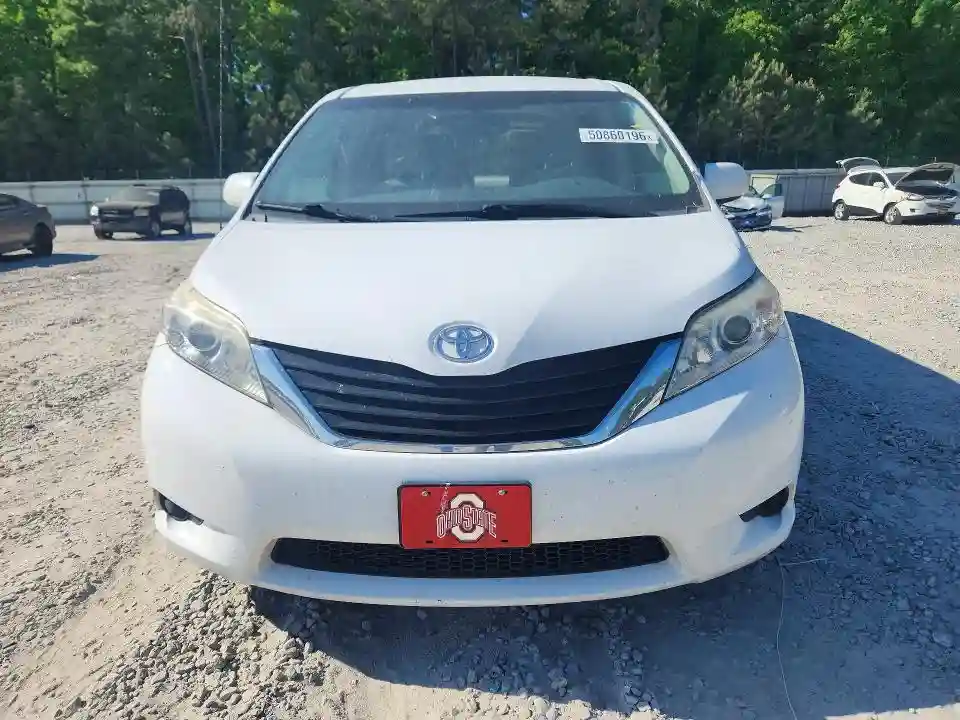 5TDKK3DC7ES434588 2014 TOYOTA SIENNA-4