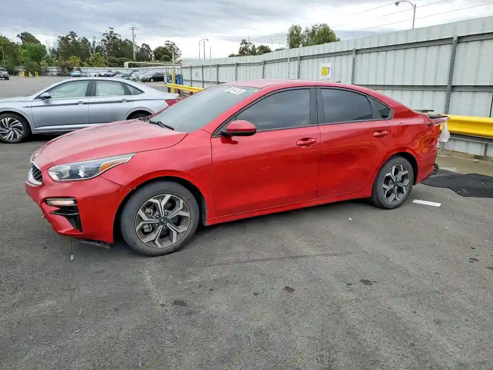 3KPF24AD3ME303462 2021 KIA FORTE-0