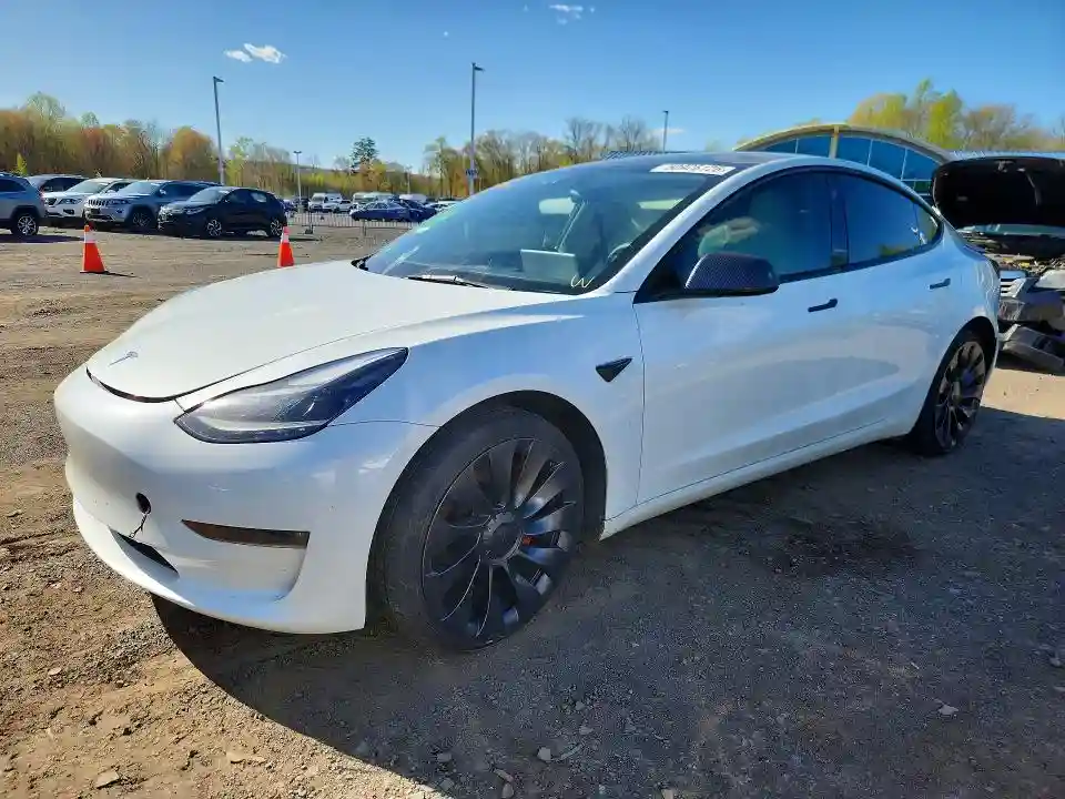 5YJ3E1EC7PF486034 2023 TESLA MODEL 3-0