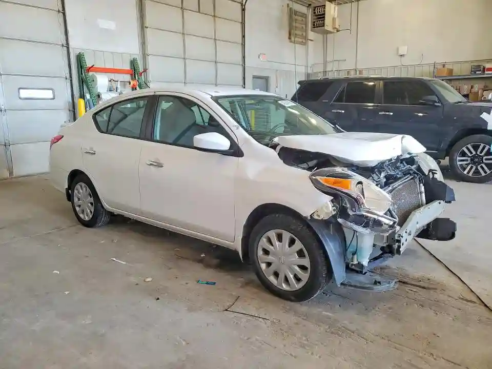 3N1CN7AP3HL895262 2017 NISSAN VERSA-3