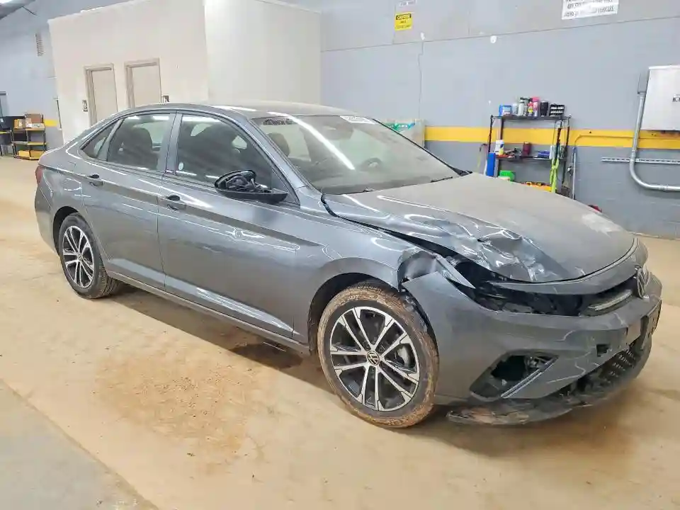 3VWBX7BU7SM073537 2025 VOLKSWAGEN JETTA-3