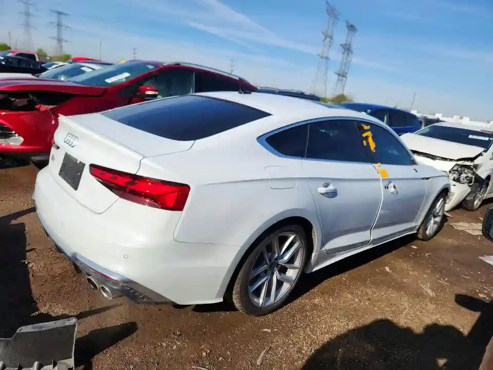 WAUC4CF50MA004388 2021 AUDI S5/RS5-2