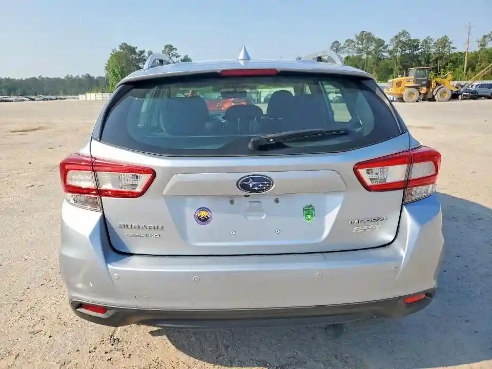 4S3GTAU6XH3709071 2017 SUBARU IMPREZA-5