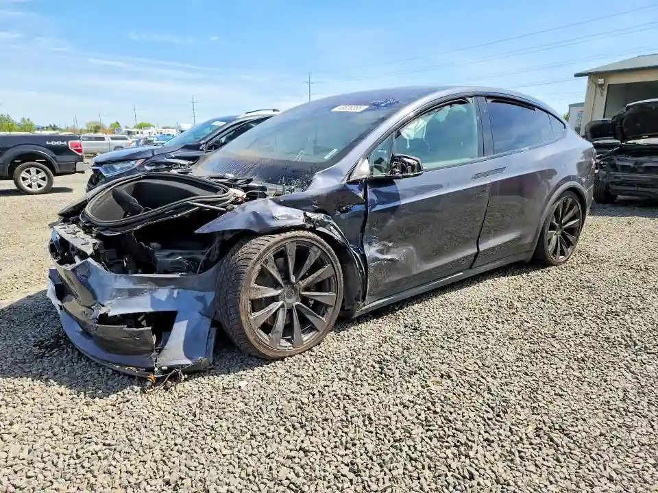 7SAXCBE61NF359125 2022 TESLA MODEL X-0