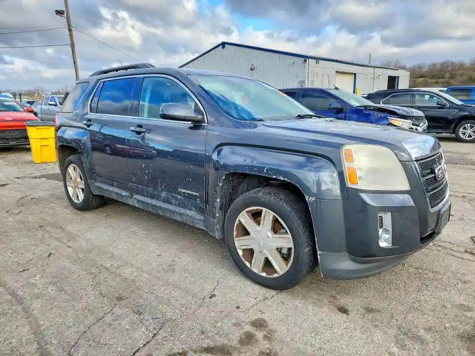 2CTFLGEY3A6343178 2010 GMC TERRAIN-3