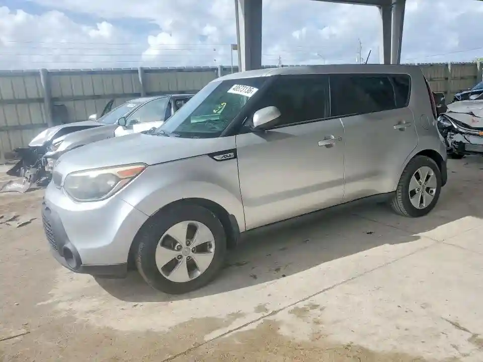 KNDJN2A26F7777171 2015 KIA SOUL-0