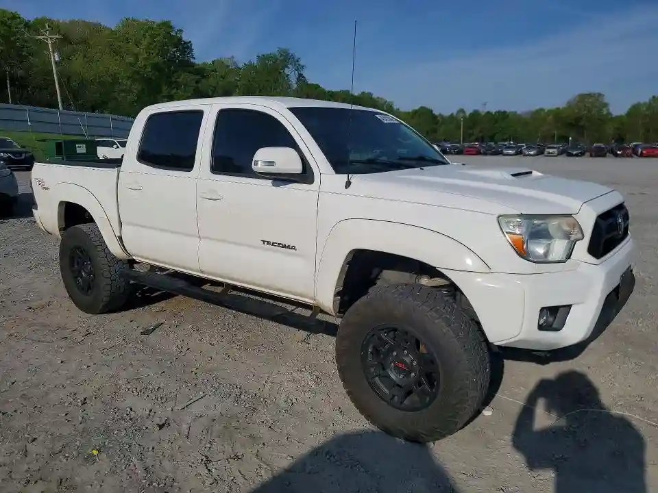 5TFLU4EN1CX032819 2012 TOYOTA TACOMA V6-3