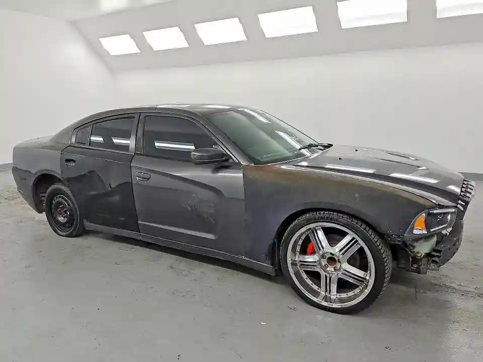 2C3CDXCTXEH146929 2014 DODGE CHARGER-3