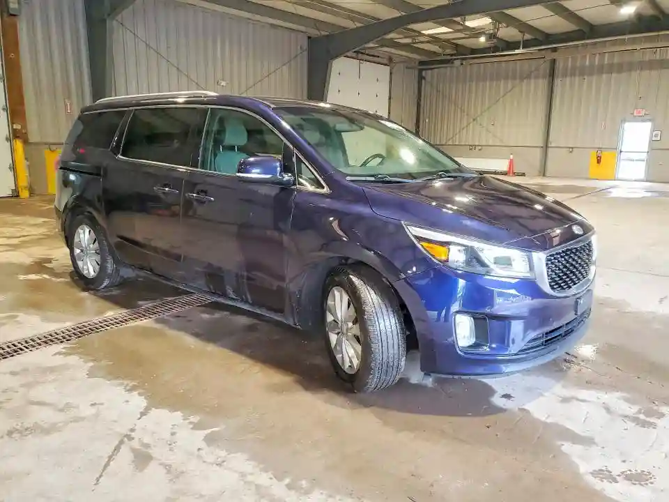 KNDMC5C10J6396908 2018 KIA SEDONA-3