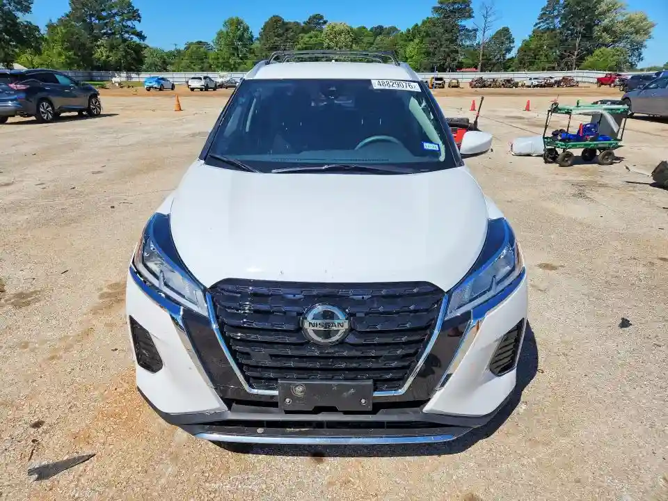 3N1CP5CVXML559936 2021 NISSAN KICKS-4
