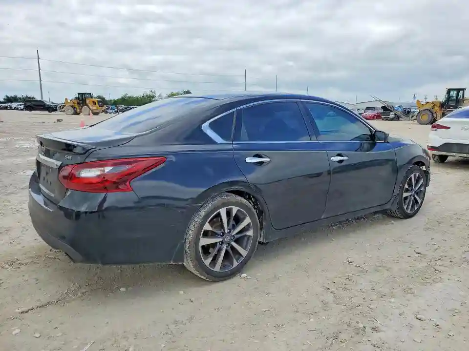1N4AL3AP5HN344744 2017 NISSAN ALTIMA-2