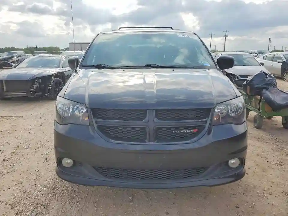 2C4RDGEGXKR632202 2019 DODGE CARAVAN-4
