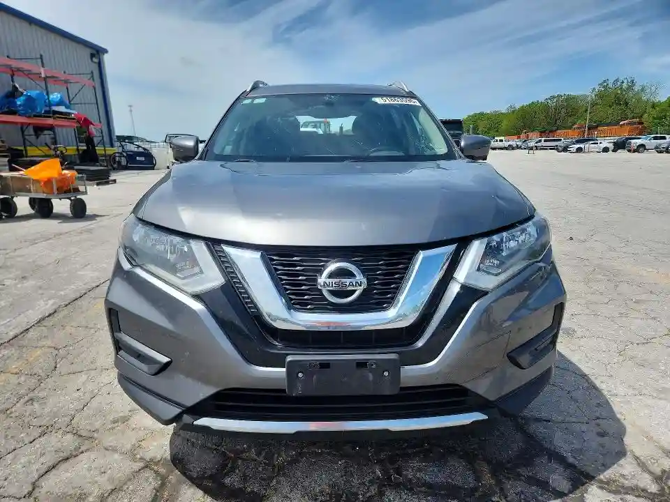JN8AT2MV2HW001211 2017 NISSAN ROGUE-4