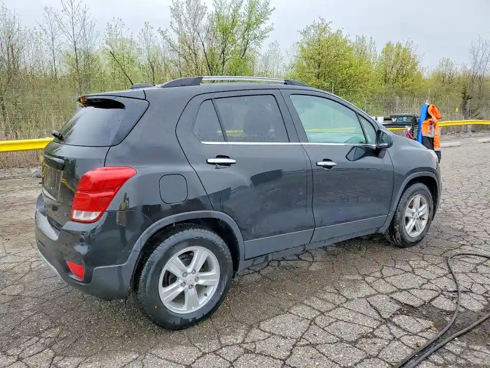 KL7CJLSB3KB719211 2019 CHEVROLET TRAX-2